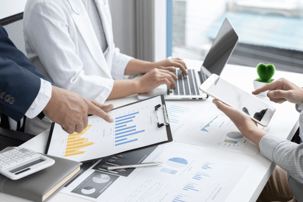 バックオフィスを効率化する8つの方法